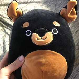 Mateo Squishmallow 7”